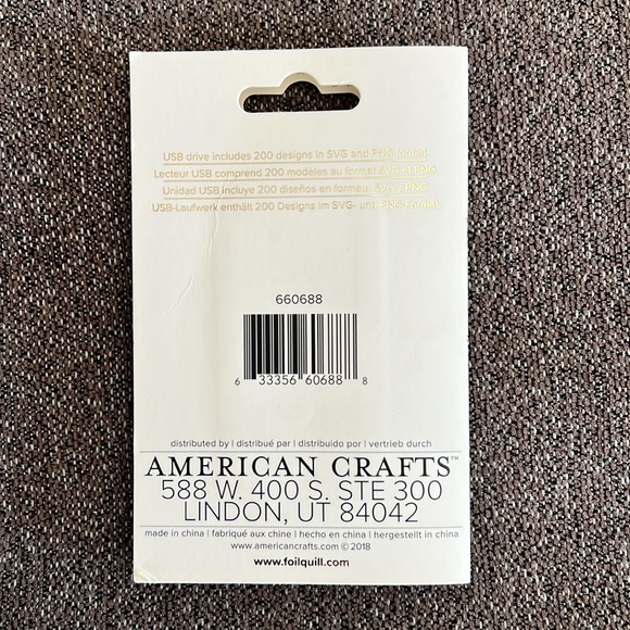 We R Memory Keepers Foil Quill Heidi Swapp Amy Tangerine Paige Evans USB Drive - Picture 8 of 10